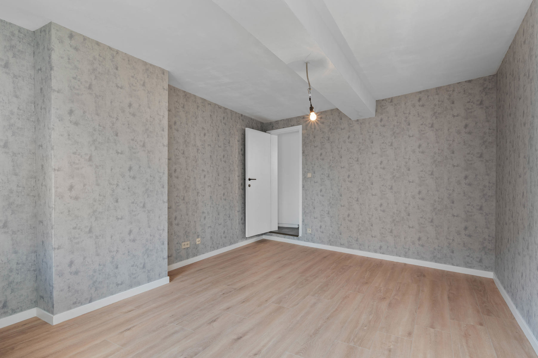 Instapklare woning met 2 slaapkamers & ruime tuin - foto 4