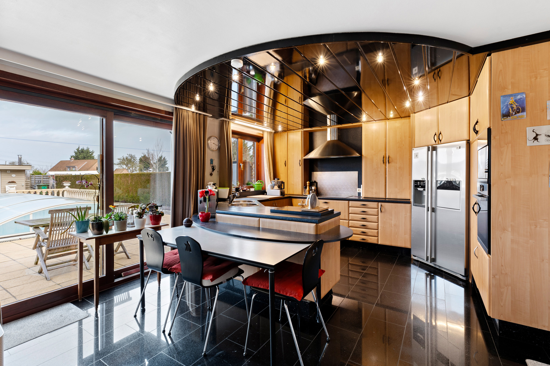 Exclusieve woning met 270 m² comfort op perceel van 998 m² - foto 5