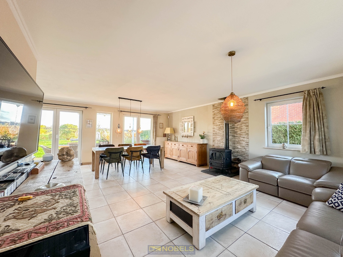 A Vendre, Villa parfaitement entretenue avec beau jardin et vue panoramique sur Quenast (Rebecq) - photo 4