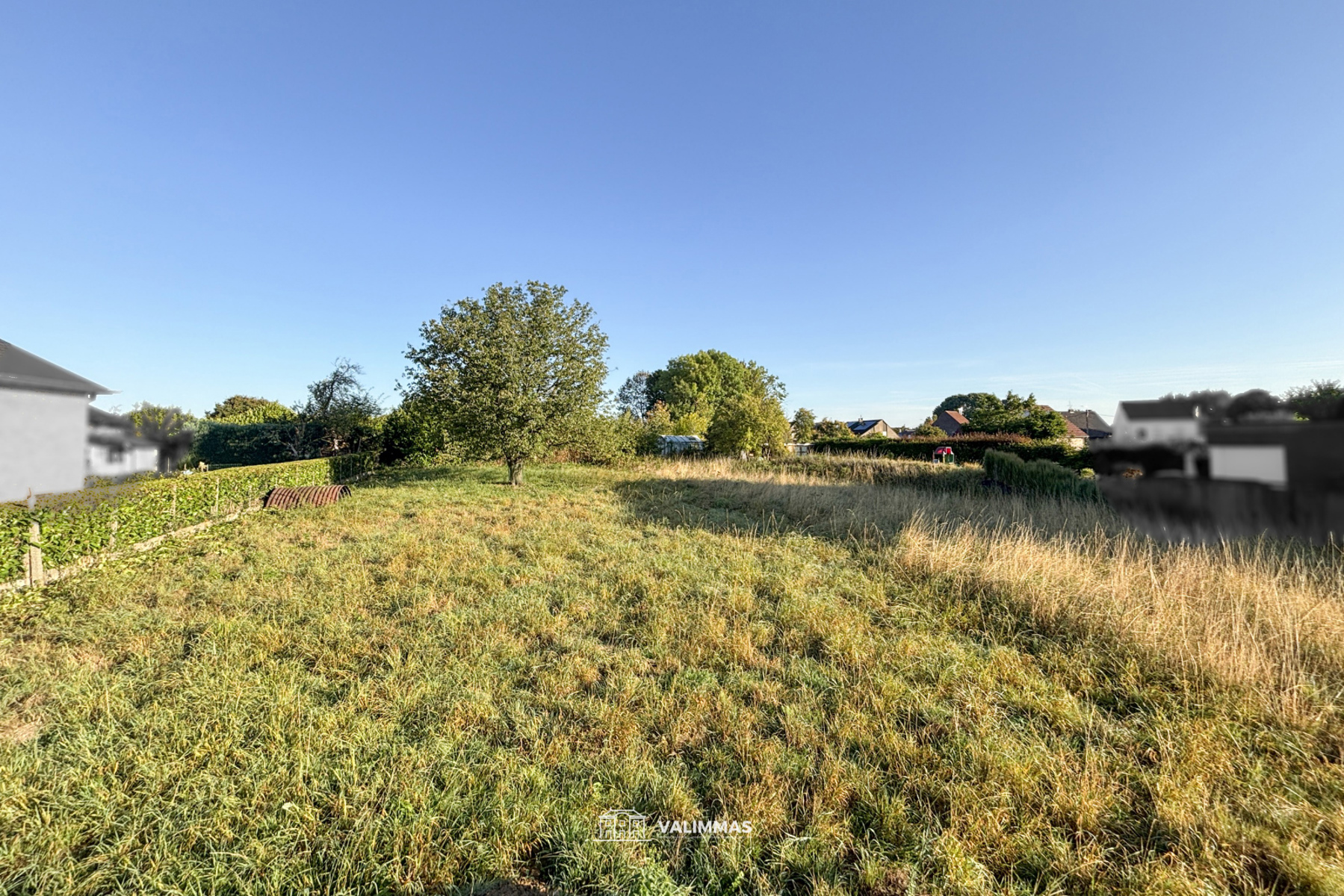 Landelijk gelegen bouwgrond voor een ruime driegevelwoning - foto 4