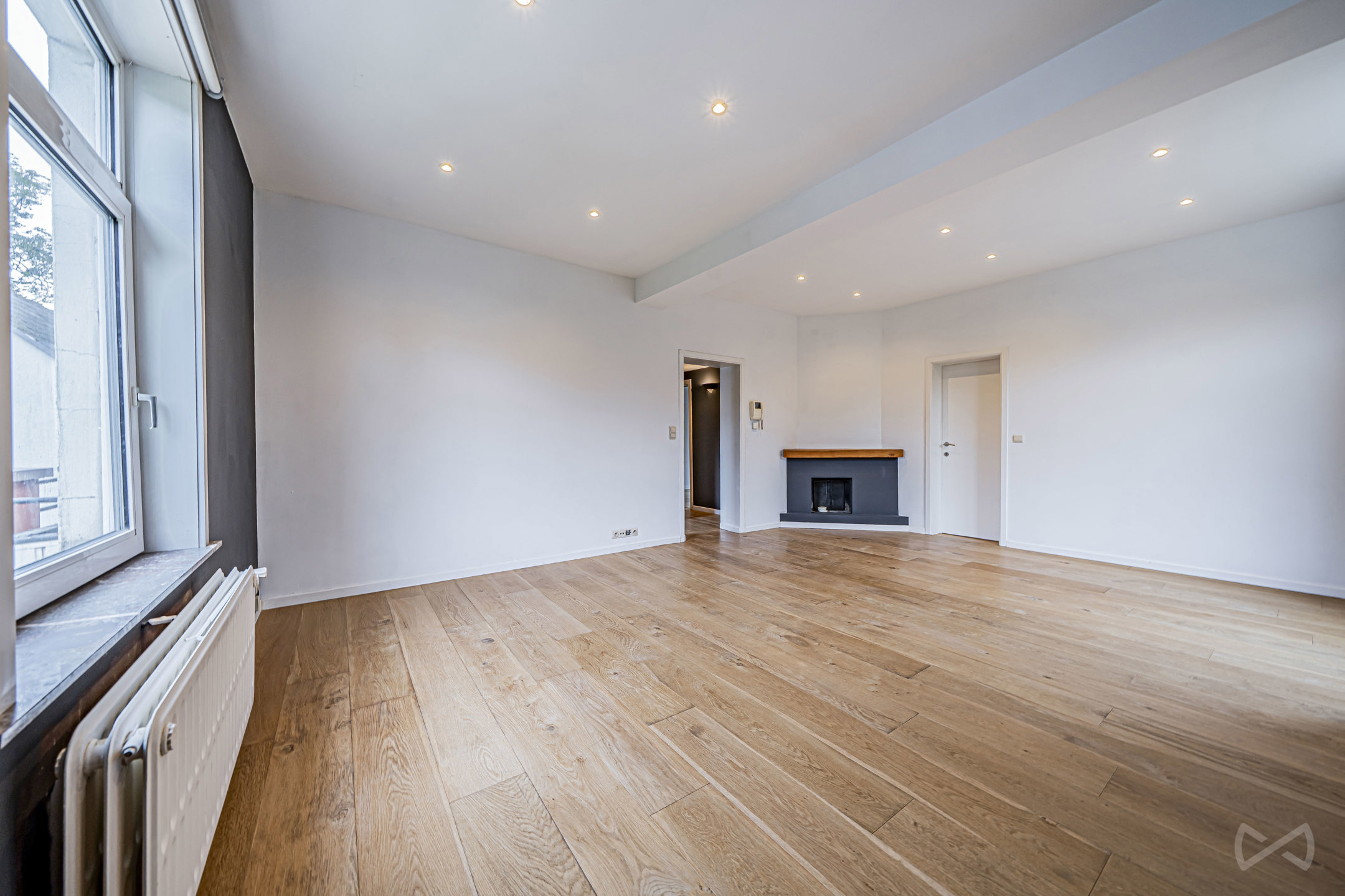 Apartment for sale in Uccle with 2 bedrooms - photo 1