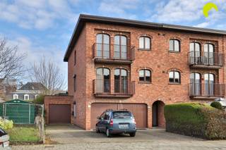 In de gezellige woonwijk Neerland, bieden wij u dit instapklare appartement op de eerste verdieping van een zeer verzorgd gebouw.Bij het appartement...