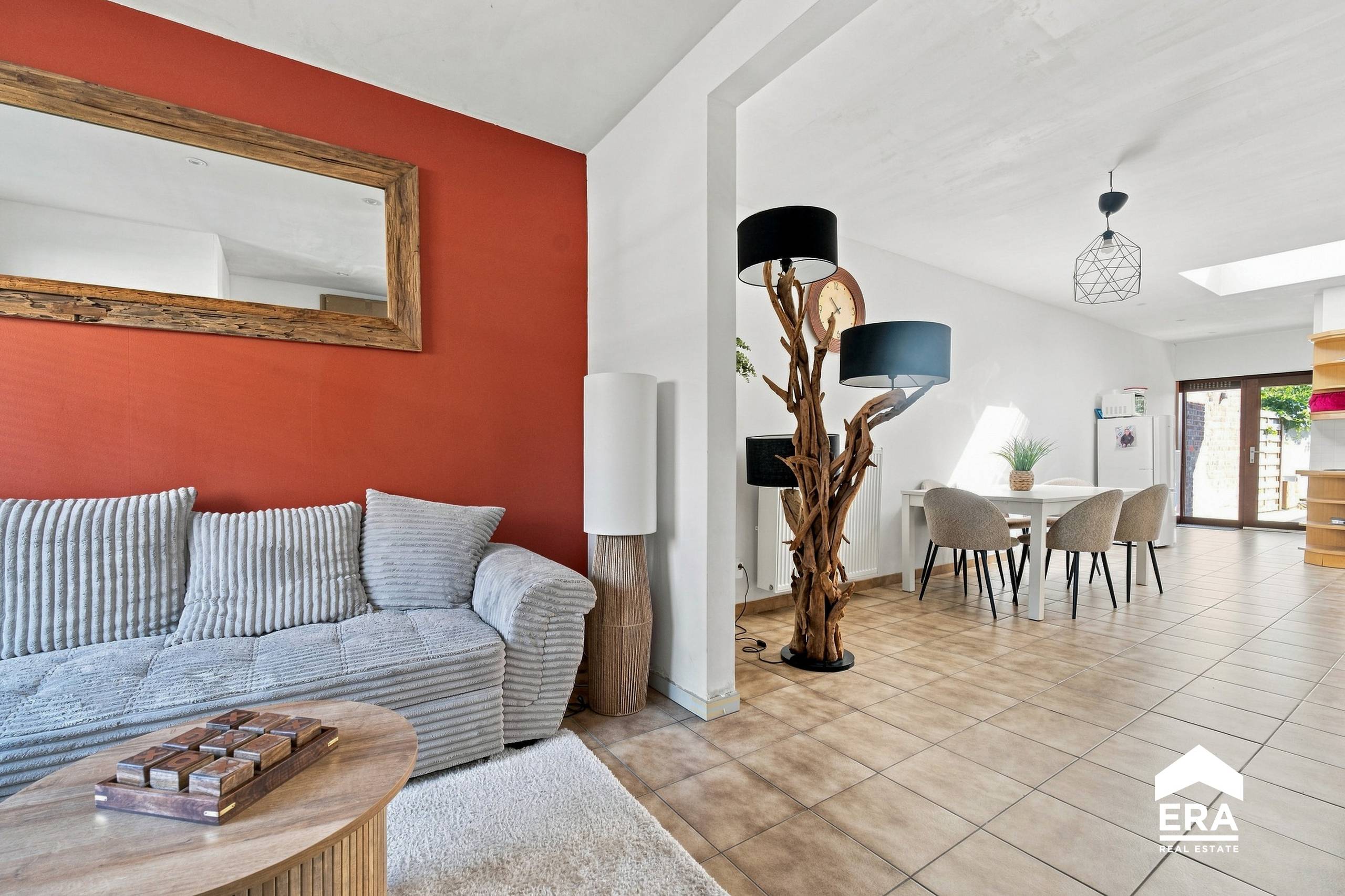 Woning met tuin en garage - foto 4