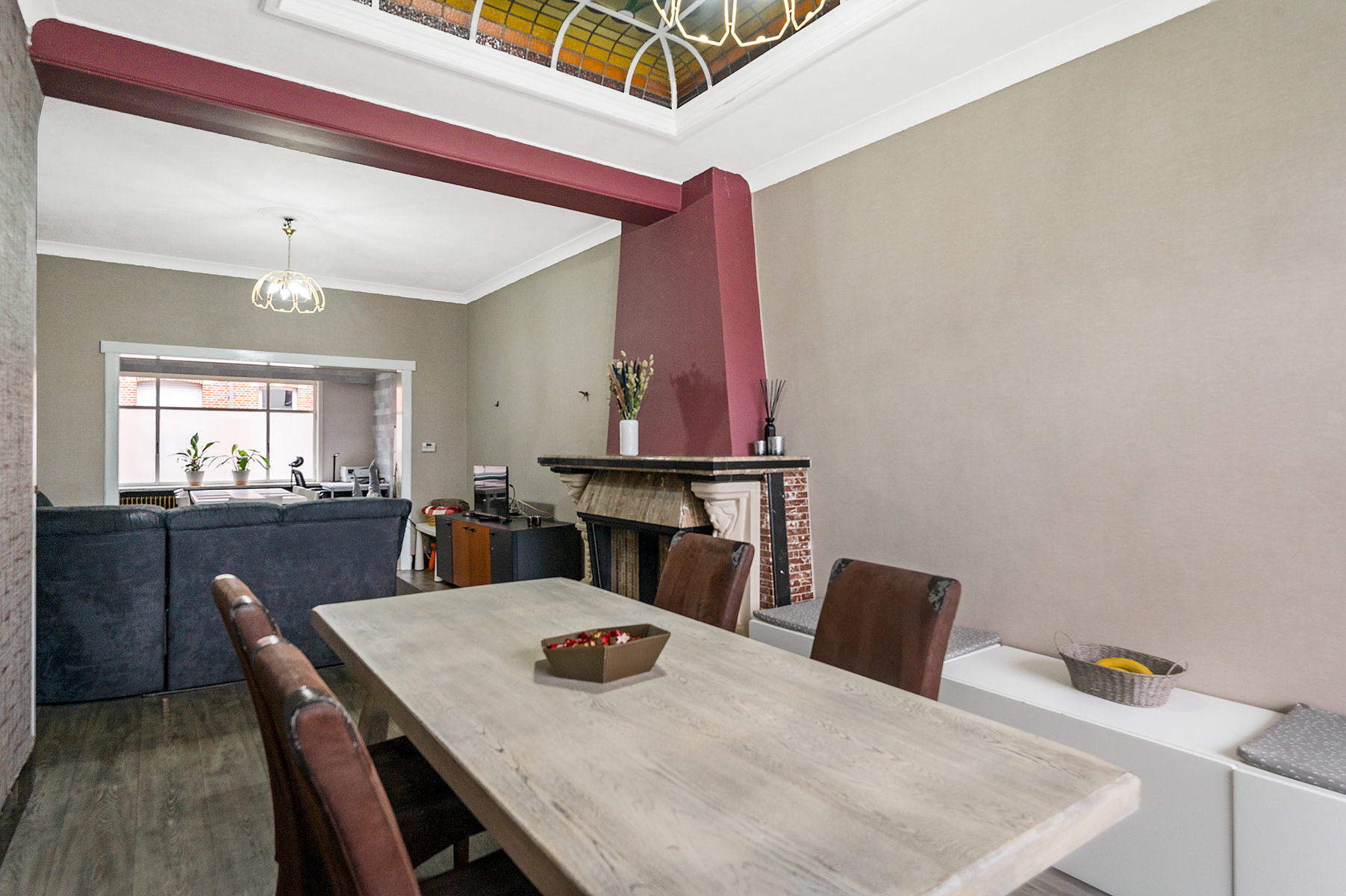 Op te knappen stadswoning met werkhuis en achtergelegen garages.  - foto 4