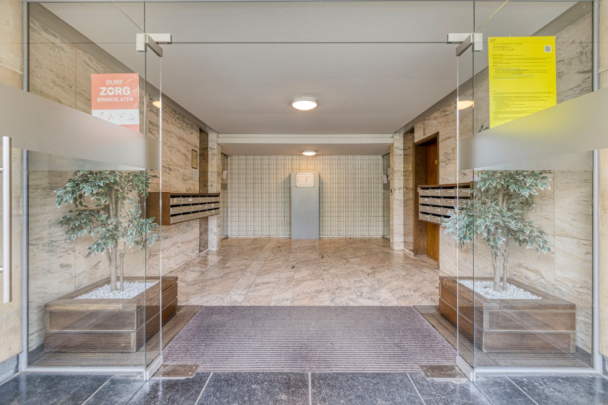 Te renoveren appartement aan het Sint-Katarinaplein - foto 3