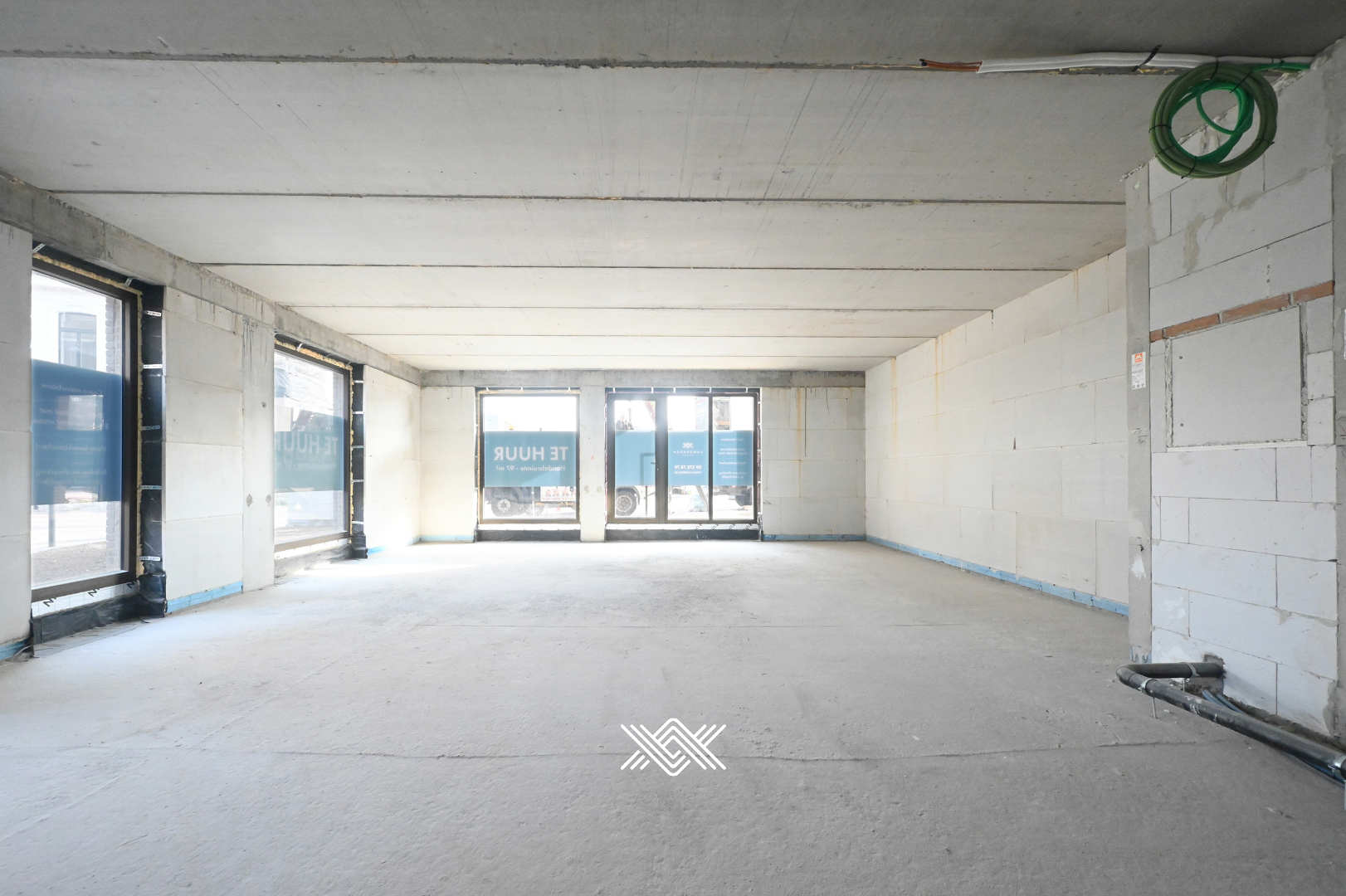 Handelsruimte in de stationsbuurt van Deinze - foto 2