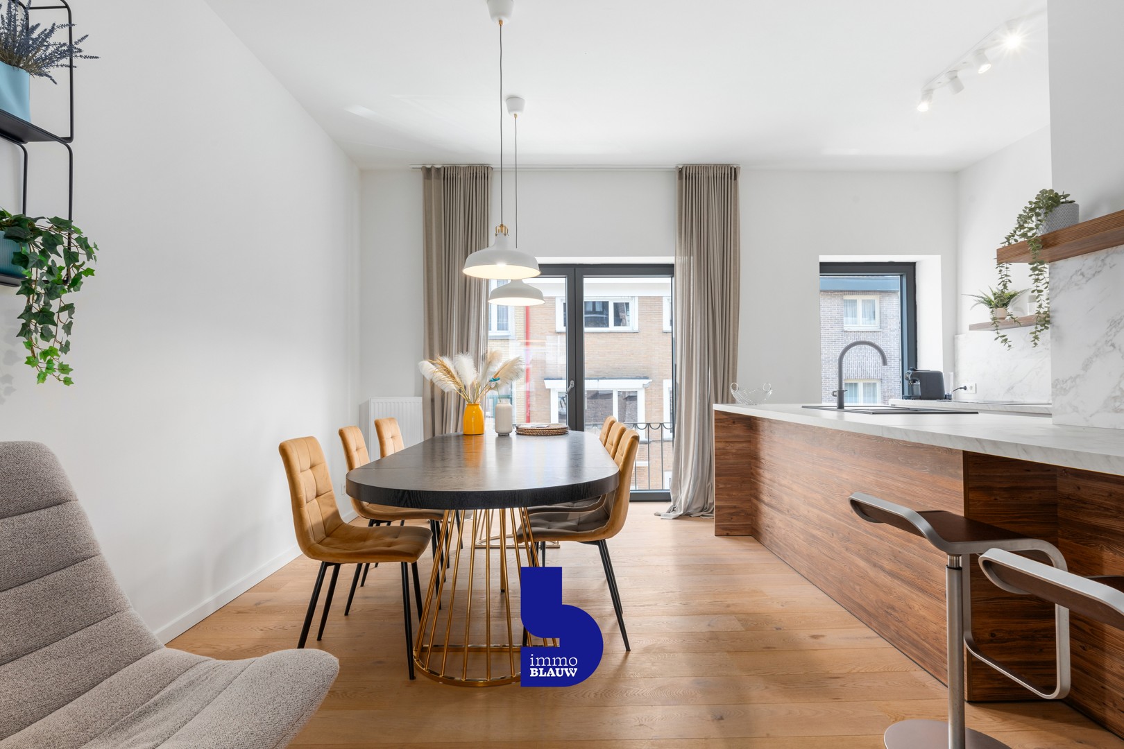 Ruim appartement met terras vlakbij zee - foto 4