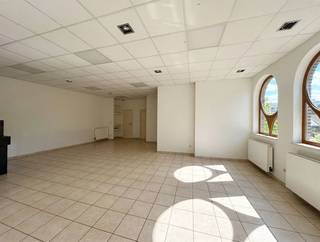 Commercial for rent in Maaseik