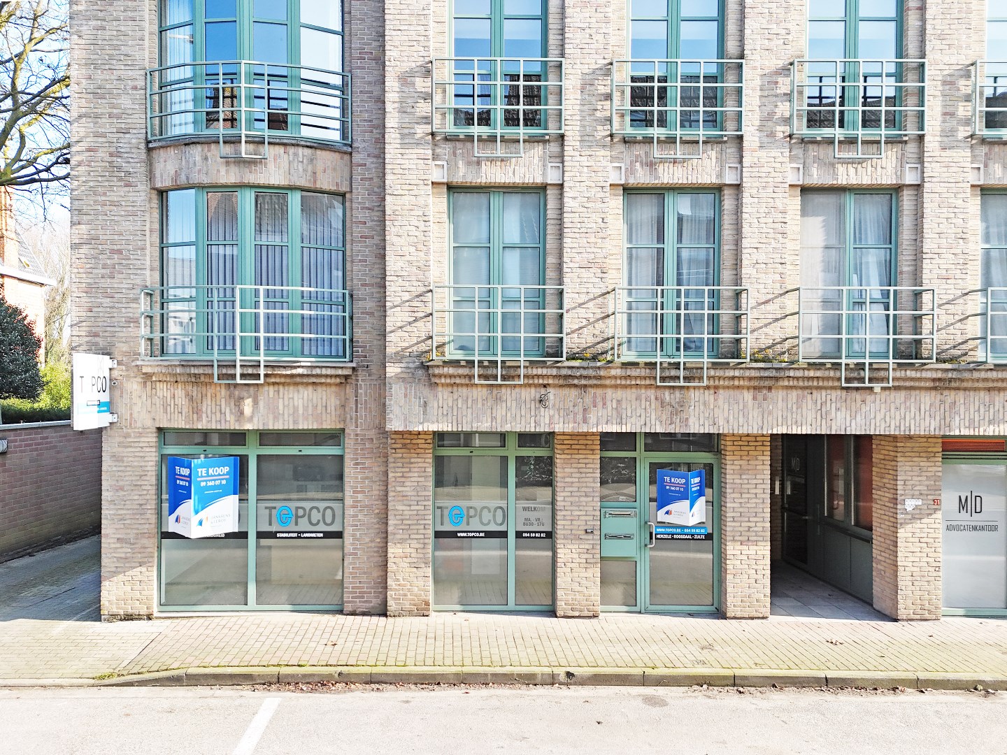 Commercieel gelegen kantoorruimte nabij E17 te centrum Olsene - foto 3