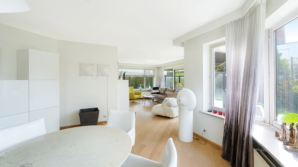 À VENDRE – Profiter d’un rez-de-chaussée avec un spacieux jardin orienté plein sud! - photo 4