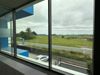 <p>Are you looking for a practical and easily accessible office space? This office or commercial space in Ninove is located just off the important N8 arterial road, which ensures a smooth connection and high visibility.</p><p>The building has its own separate entrance and is divided into five separate spaces, each equipped with air conditioning and network connections. Ideal for businesses looking for a functional, modern workspace.</p><p>Additional amenities:</p><p>Separate restrooms (ladies/gents)<br />Kitchenette for daily use<br />Terrace to enjoy a moment outside during breaks<br />Sufficient parking for staff and/or clientele</p><p>Area spaces:<br />Office 1: 155.25m²<br />Office 2: 38.16m²<br />Office 3: 37.65m²<br />Office 4: 76.34m²<br />Office 5: 14.35m²</p><p>This space is perfect for offices, liberal professions or other service activities.</p><p>Contact our office for more information or a viewing !</p>