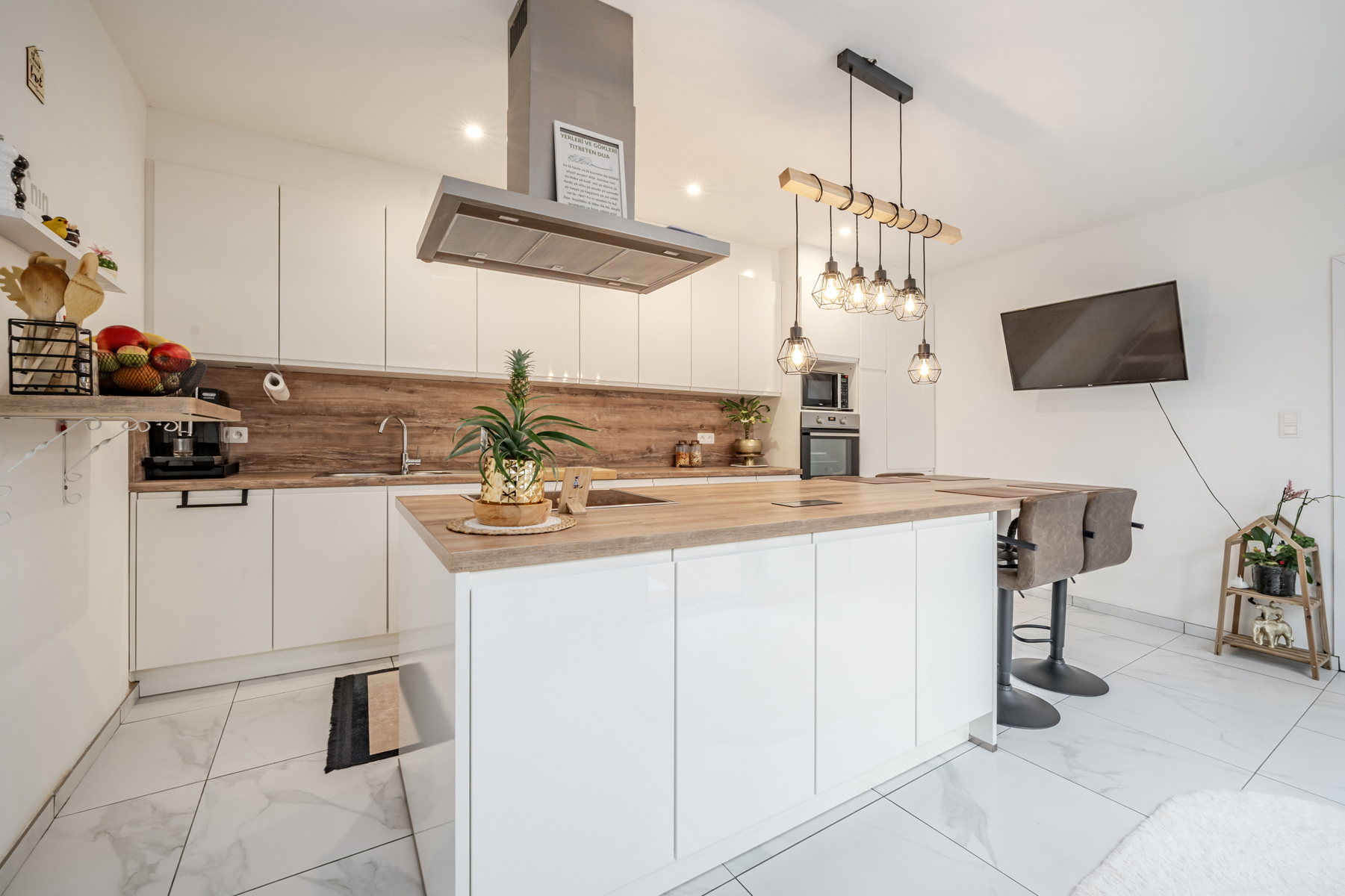 Halfopen woning met 4 slaapkamers en grote tuin in Evergem - foto 5