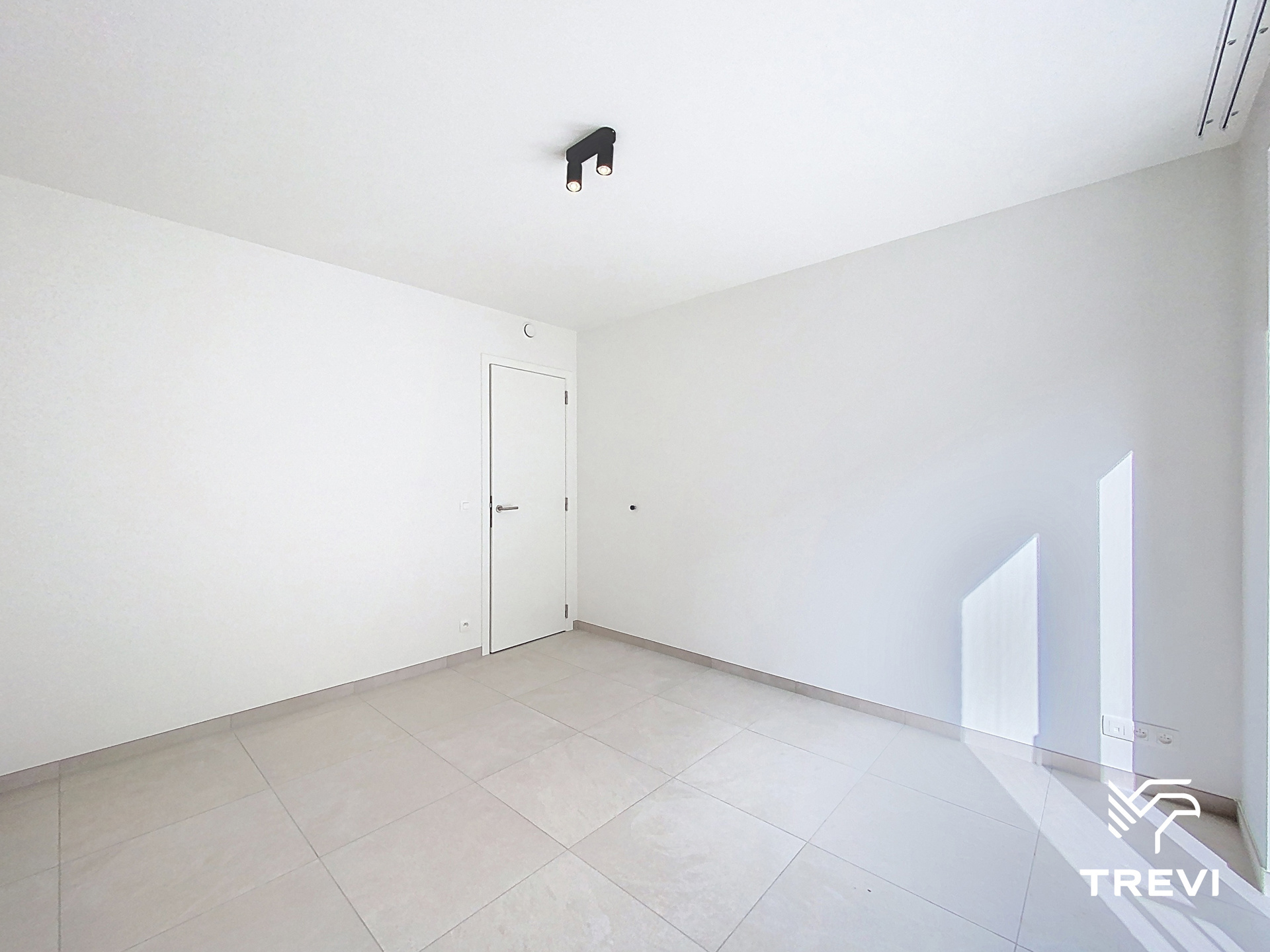 Nieuw huis met 3 slaapkamers en exterieur - foto 5