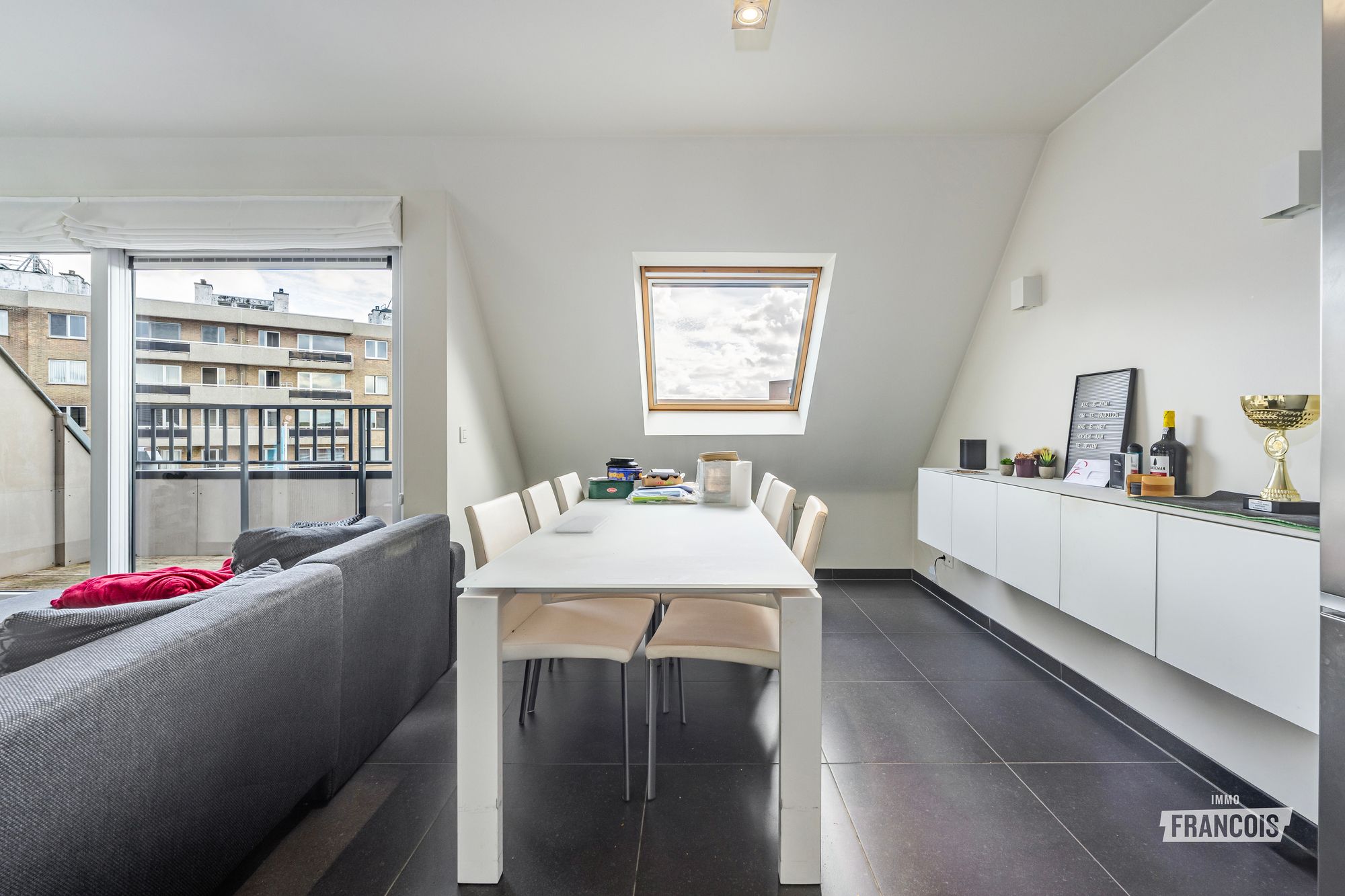 Instapklaar 2-slaapkamerappartement op wandel- en fietsafstand van centrum Roeselare - foto 5