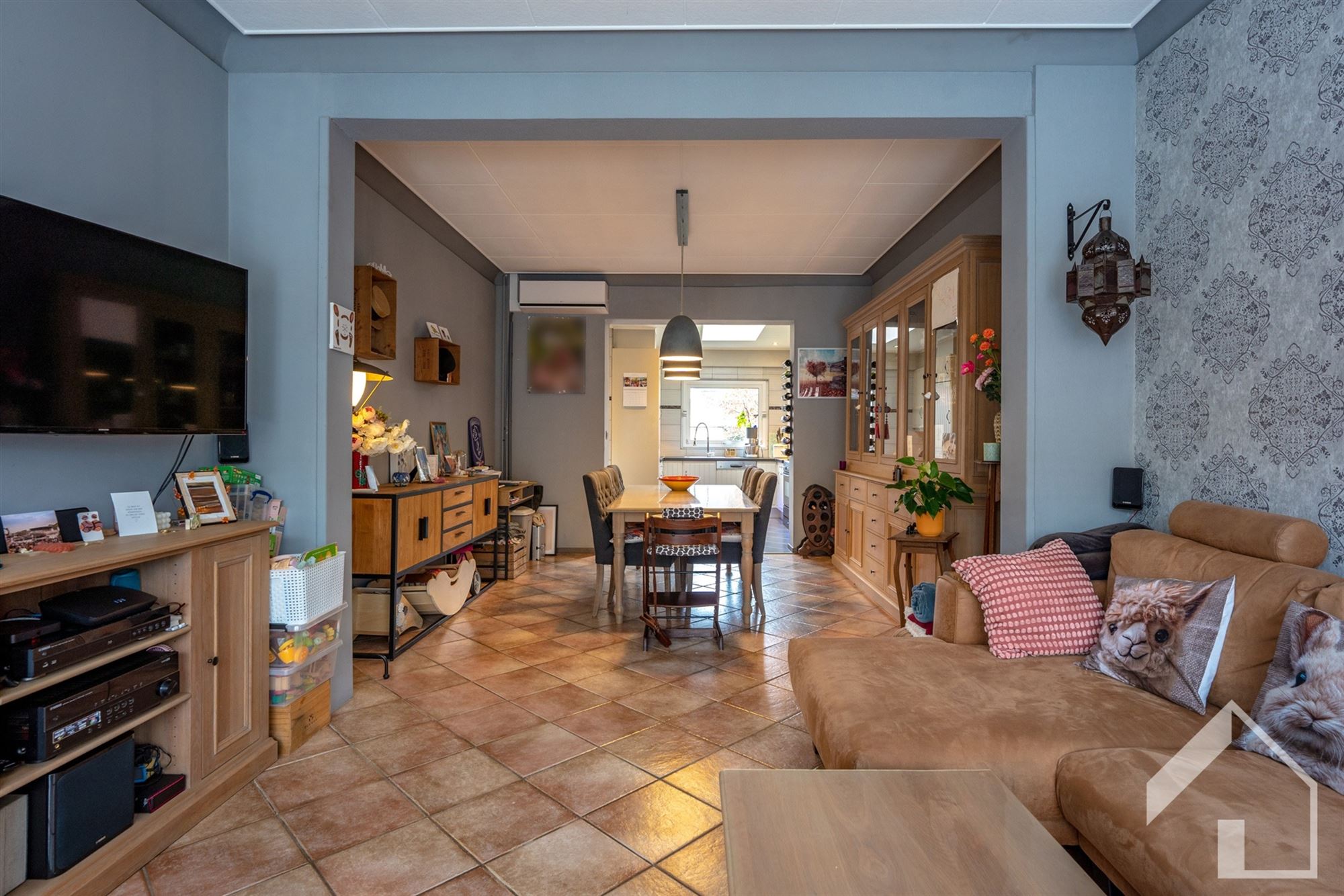 Instapklare gezinswoning met 3 slaapkamers, garage en tuin in rustige enkelrichtingsstraat te Deurne - foto 4