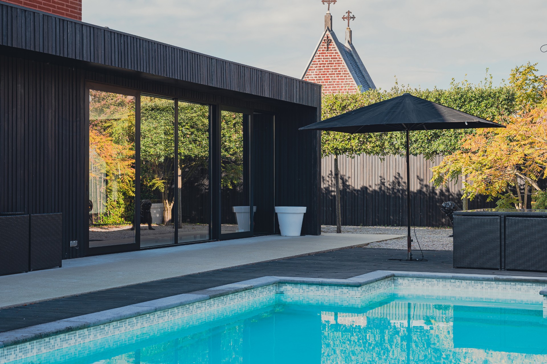 Handelspand + woning op uiterst commerciële locatie. - foto 2