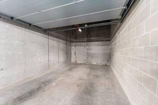 Garage à vendre à Roulers