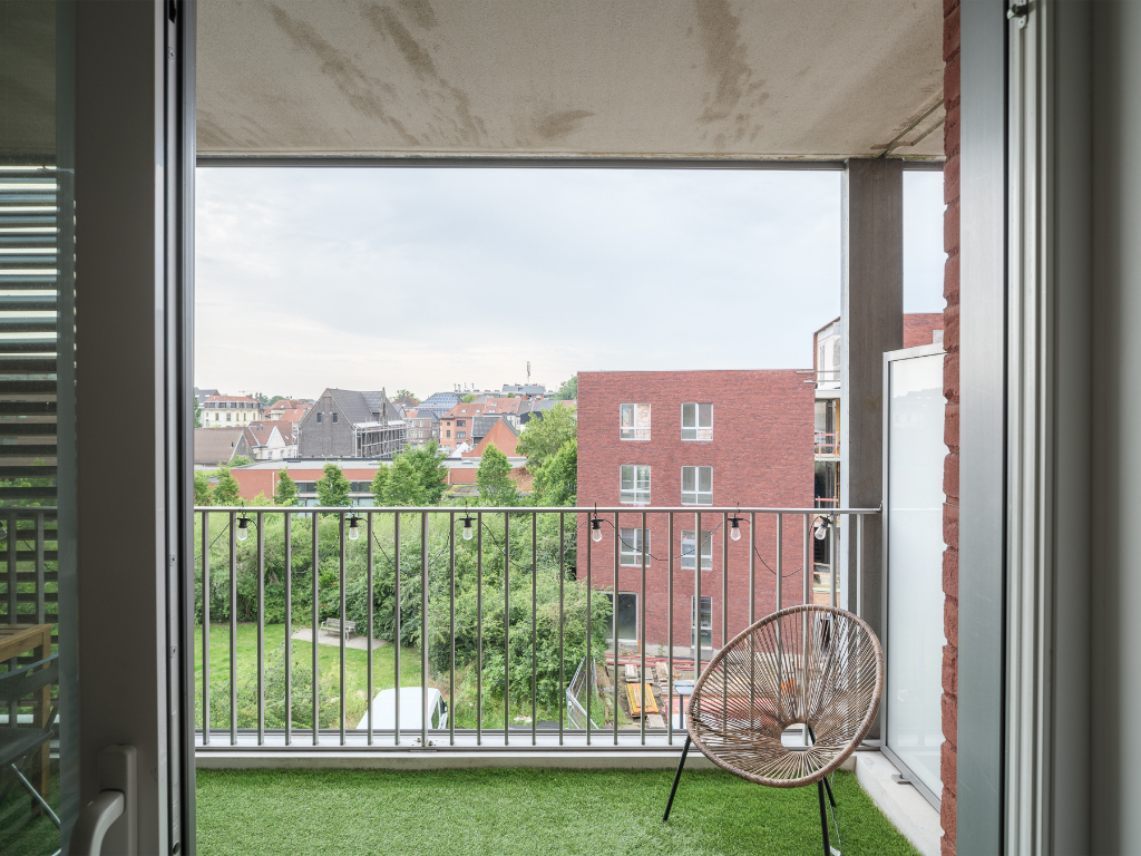 Lichtrijk appartement met ruim zonneterras en open groen zicht op toplocatie aan Dok Noord. Mogelijkheid aankoop autostaanplaats! - foto 4