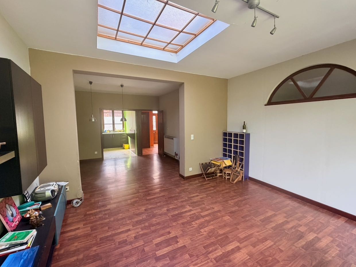 Ruime rijwoning met 4 slaapkamers, garage en tuin op toplocatie in Heverlee - foto 4