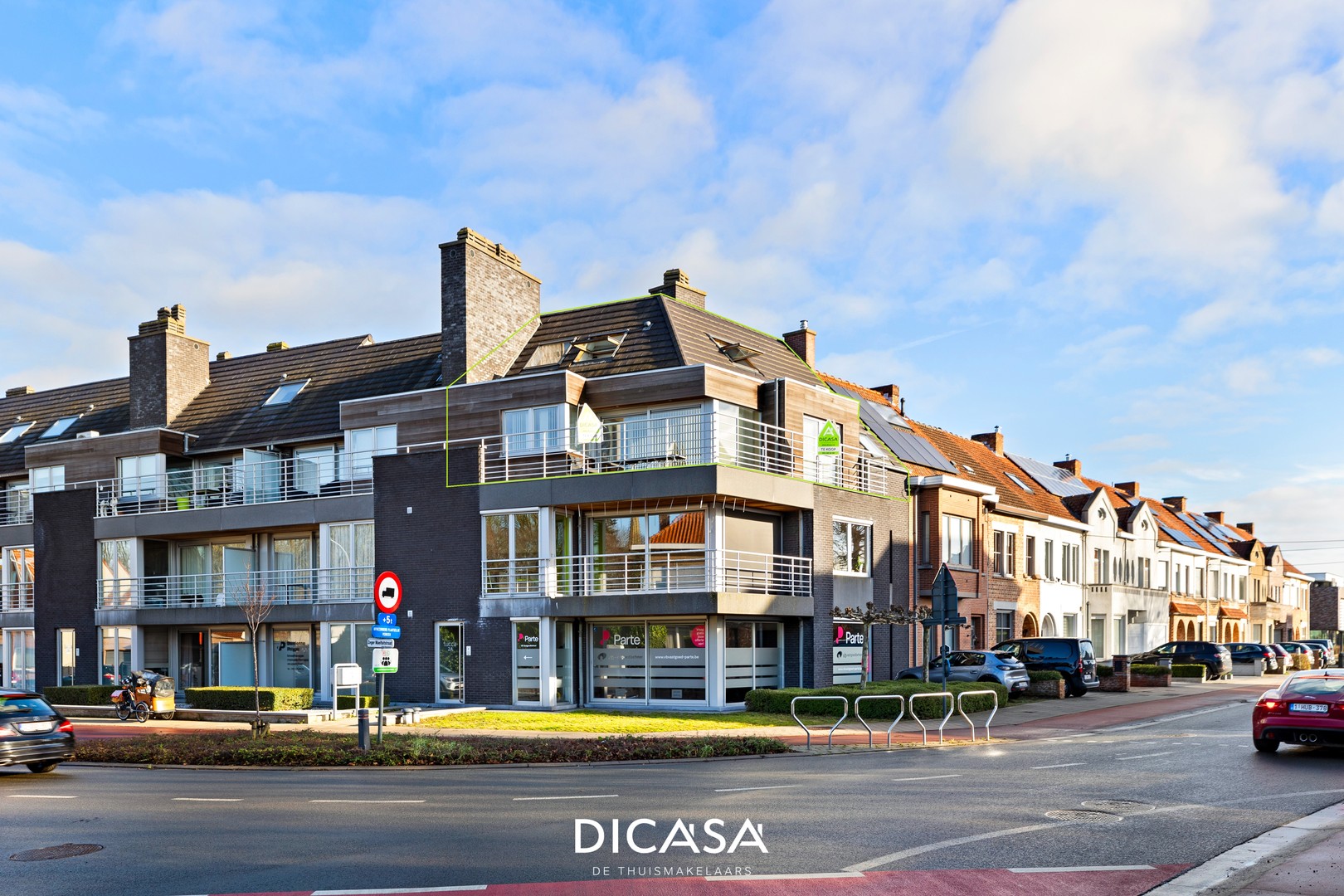 Lichtrijke duplex met zonnig terras en garage - foto 2