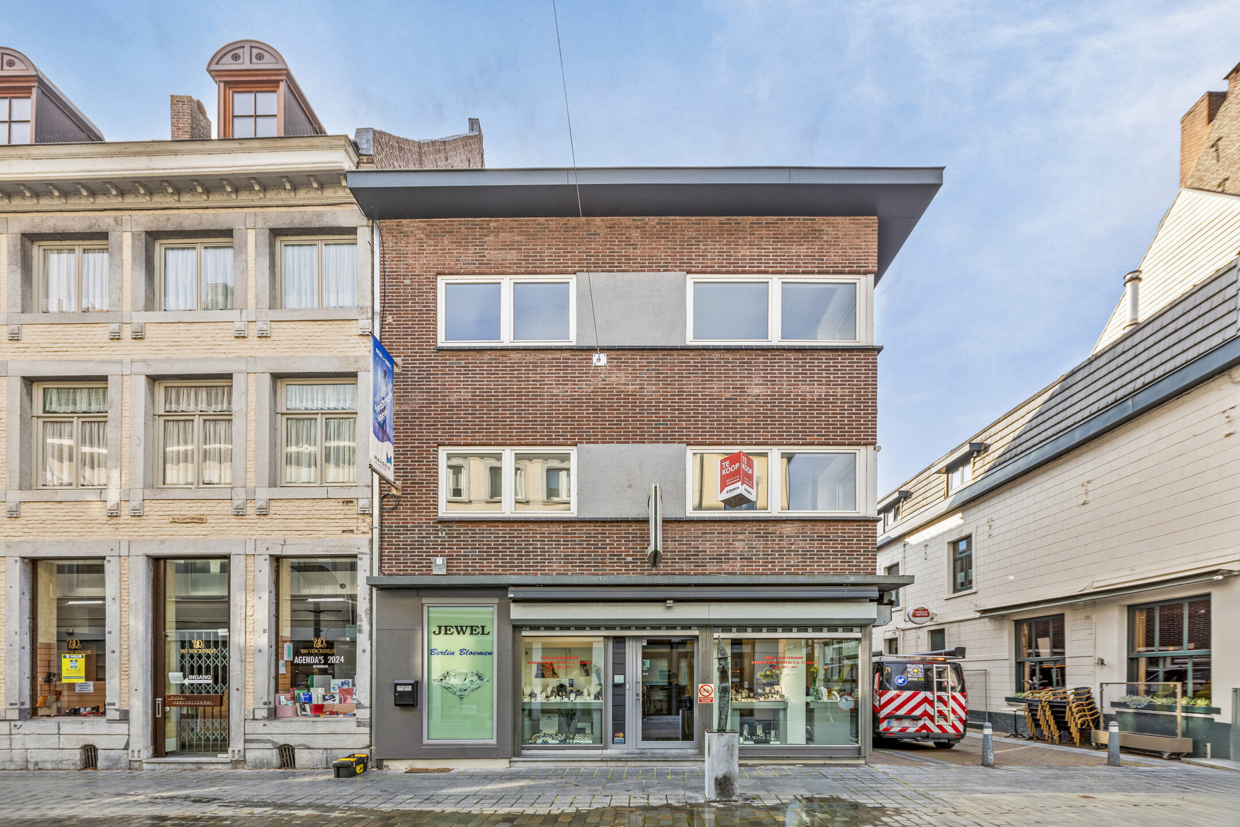 Maison à vendre à Maaseik avec 4 chambres - photo 2