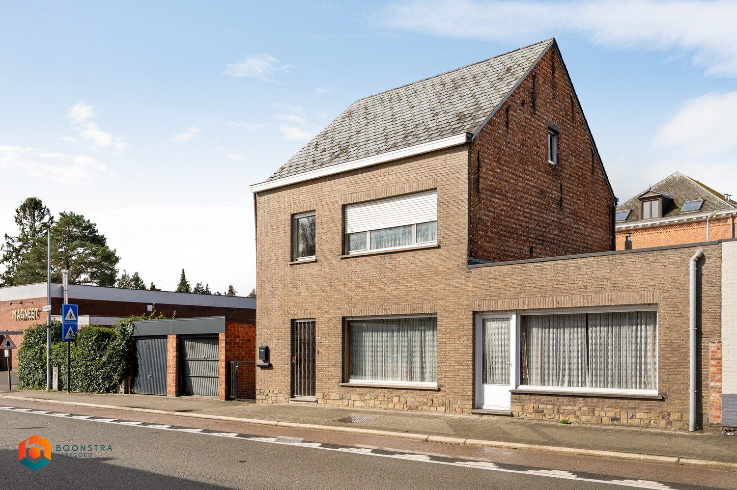 Te renoveren woning met 3 slpkrs in centrum Grootlo - foto 1