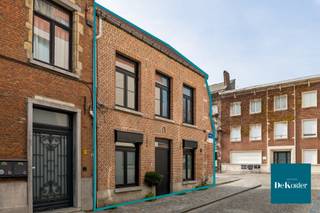 Charmant, recent gerenoveerde woning met 1 slaapkamer, gelegen nabij het Begijnhof in het bruisende centrum van Mechelen, op wandelafstand van...