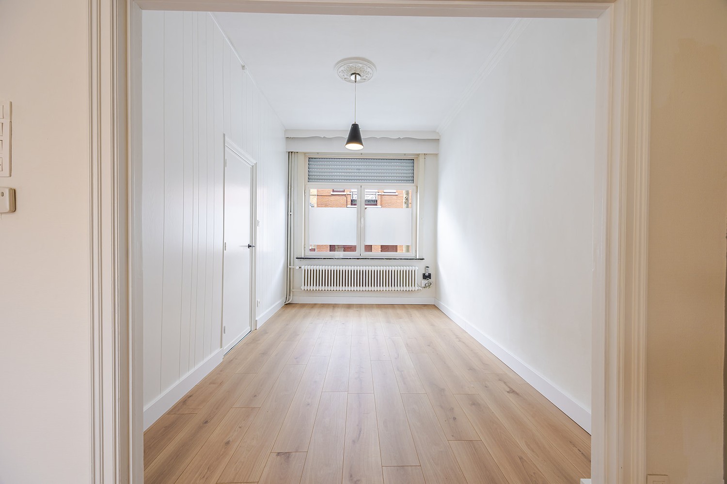 Knap vernieuwde woning vlakbij Brugge, met zonnige tuin - foto 5
