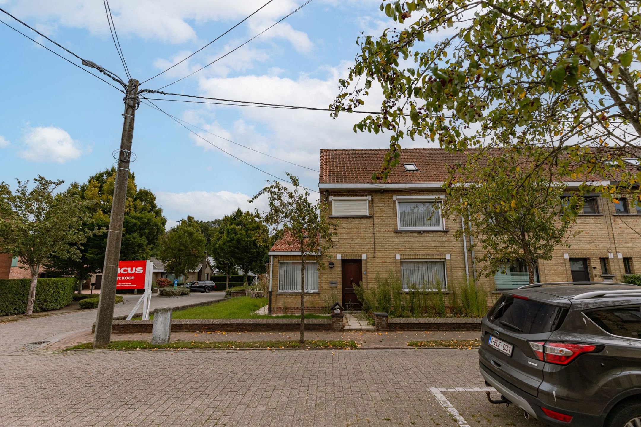 Te renoveren woning met 4 slaapkamers in hartje Torhout - foto 3