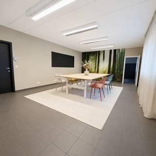 Te huur: veelzijdige praktijk-, kantoor- of opslagruimte van ca. 140 m² op gunstige locatie in Turnhout Op zoek naar een praktische en goed...