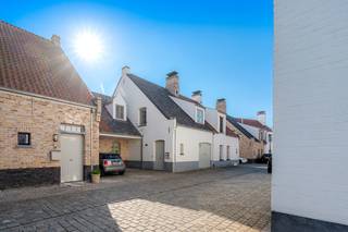 Deze charmante woning (bj 2021) gelegen in de verkaveling ''De Voute'' te Ramskapelle combineert ruimte, rust en een hoogwaardige afwerking.De...