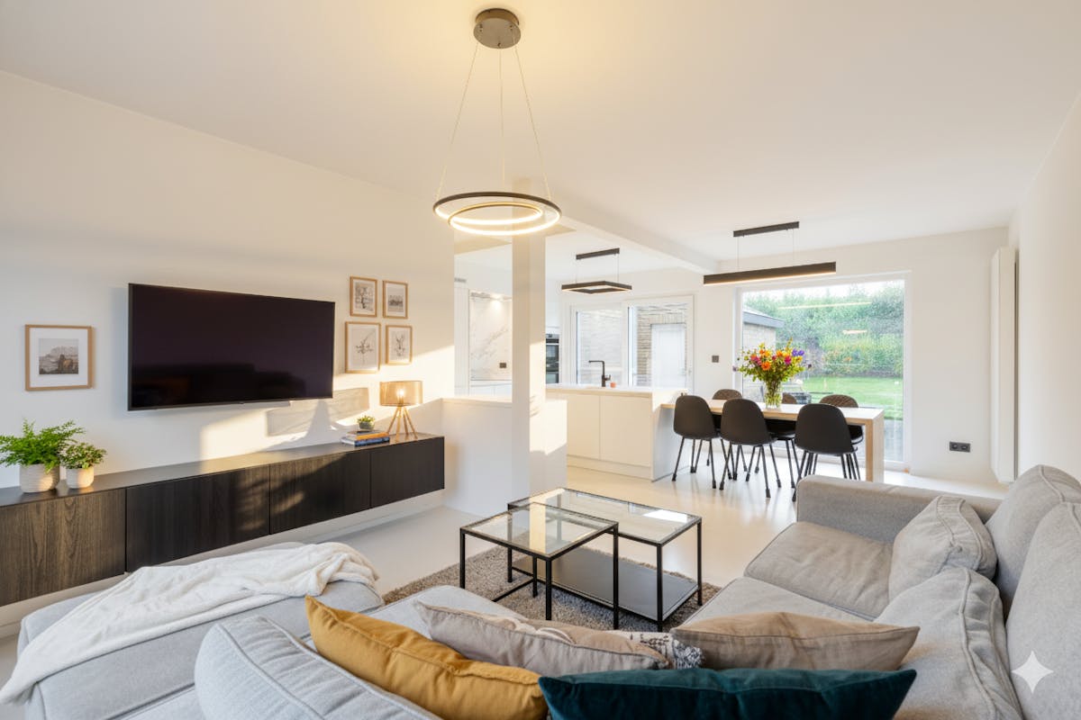 Prachtige moderne woning met hoogwaardige afwerking en  tuin - foto 1