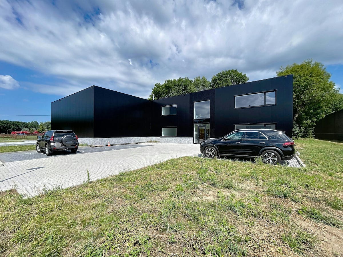 Magazijn (ca. 355 m²) met kantoor (ca. 444 m²) te huur Lokeren - foto 3