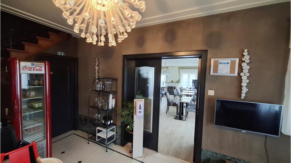 Bed and Breakfast met 8 kamers en Woonst te huur in Wenduine De Haan - foto 4