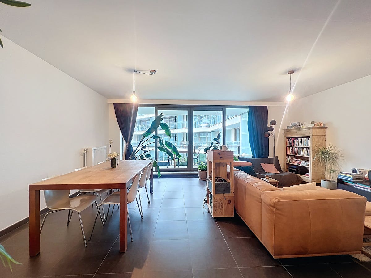 Appartement met 2 slaapkamers en terras in Gent - foto 4