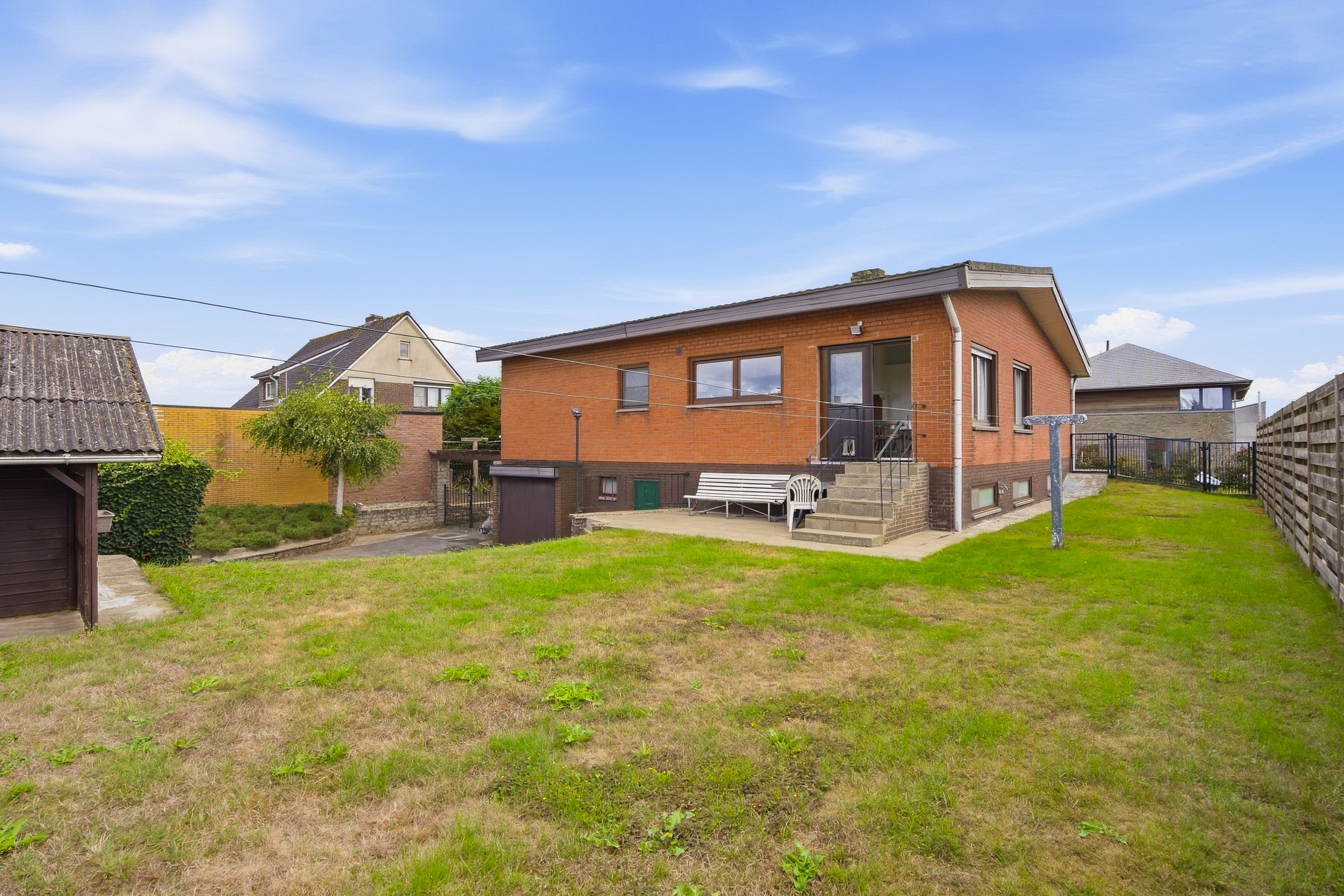 Karaktervolle alleenstaande woning in leuke wijk te Deinze - foto 5
