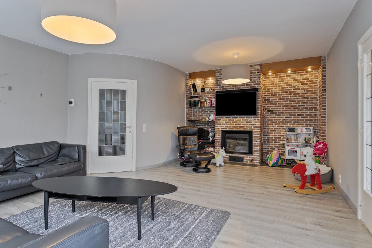 House with warehouse for sale in Bissegem - photo 3