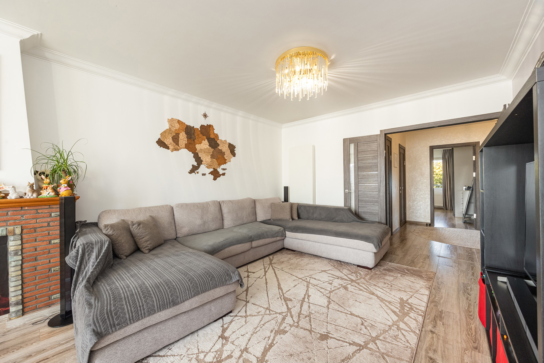 Instapklaar appartement met 2 slpk, terras en 2 bergingen - foto 5