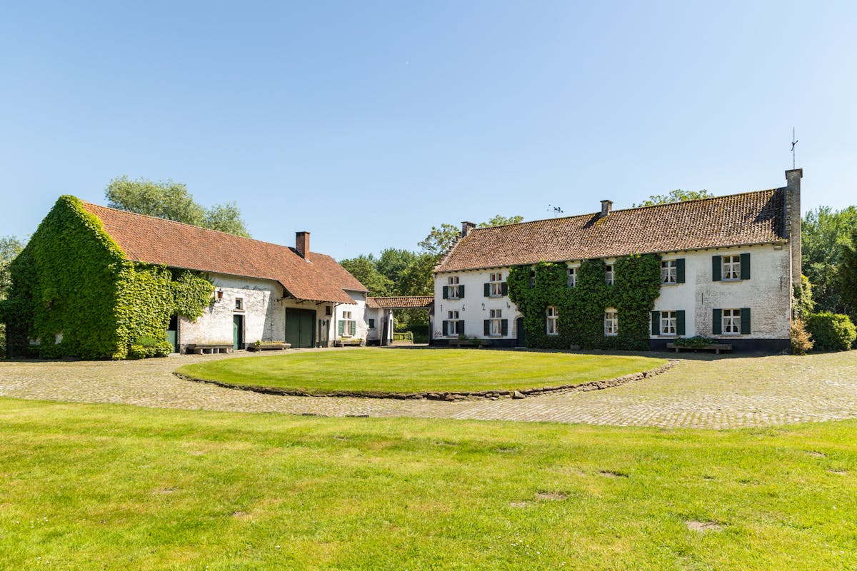 Historische kasteelhoeve en waterburcht te koop in Grimbergen - foto 5