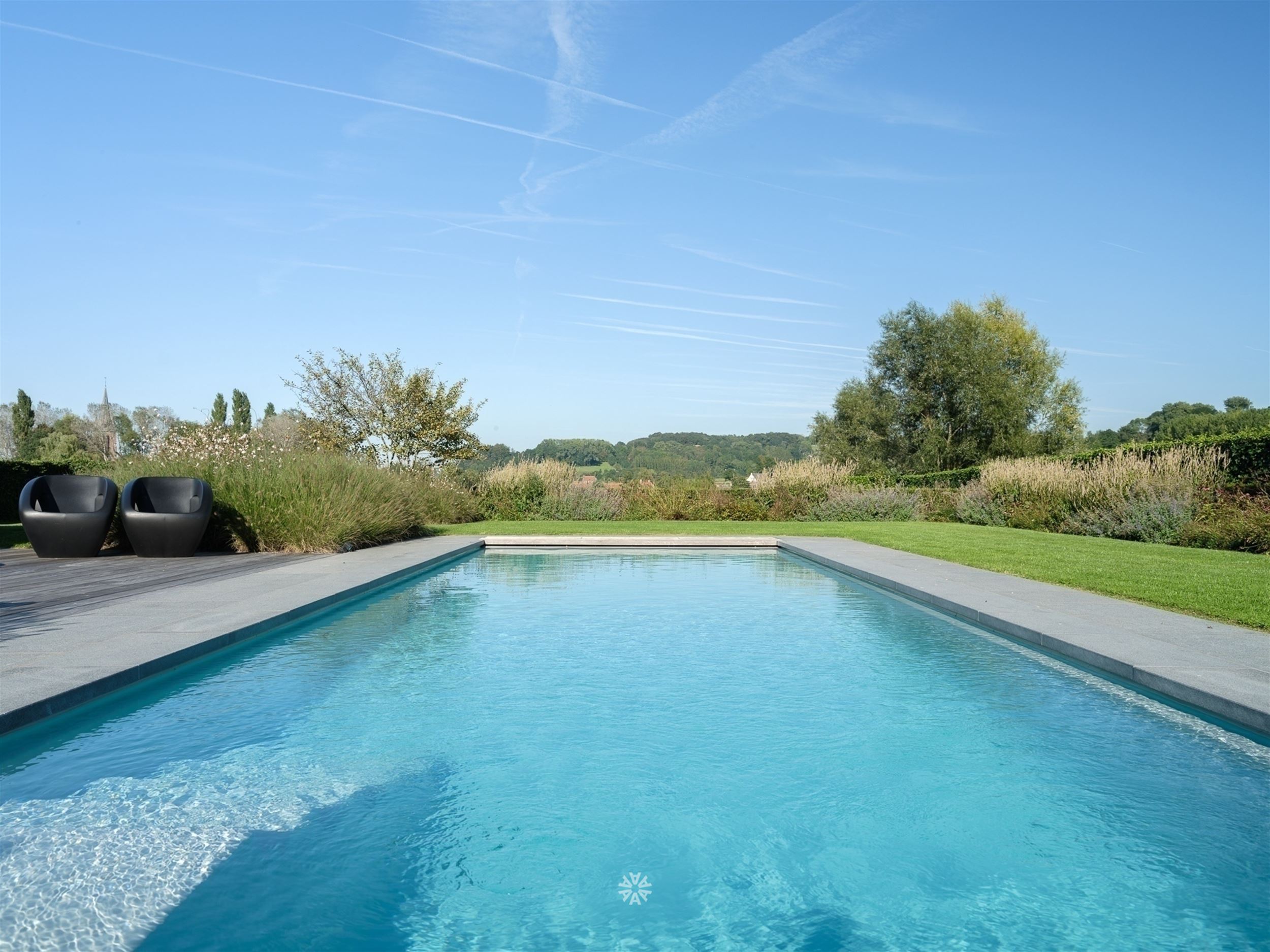 Tijdloze villa met zwembad en panoramisch uitzicht in Frasnes-lez-Anvaing - foto 5