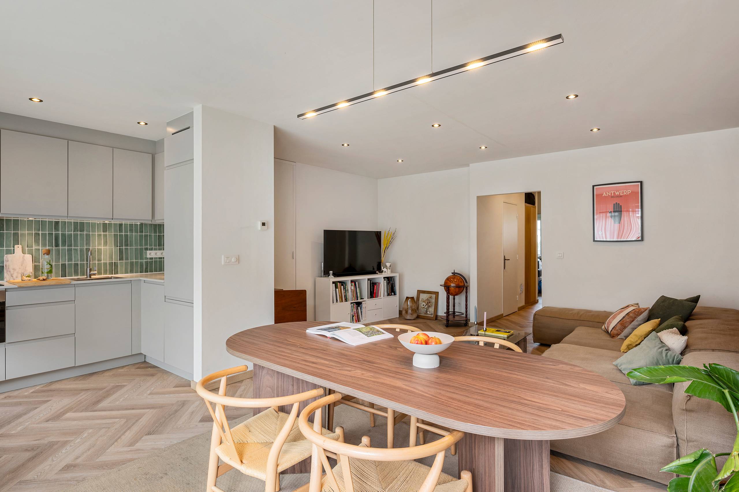 Apartment for sale in Antwerp with 2 bedrooms - photo 2