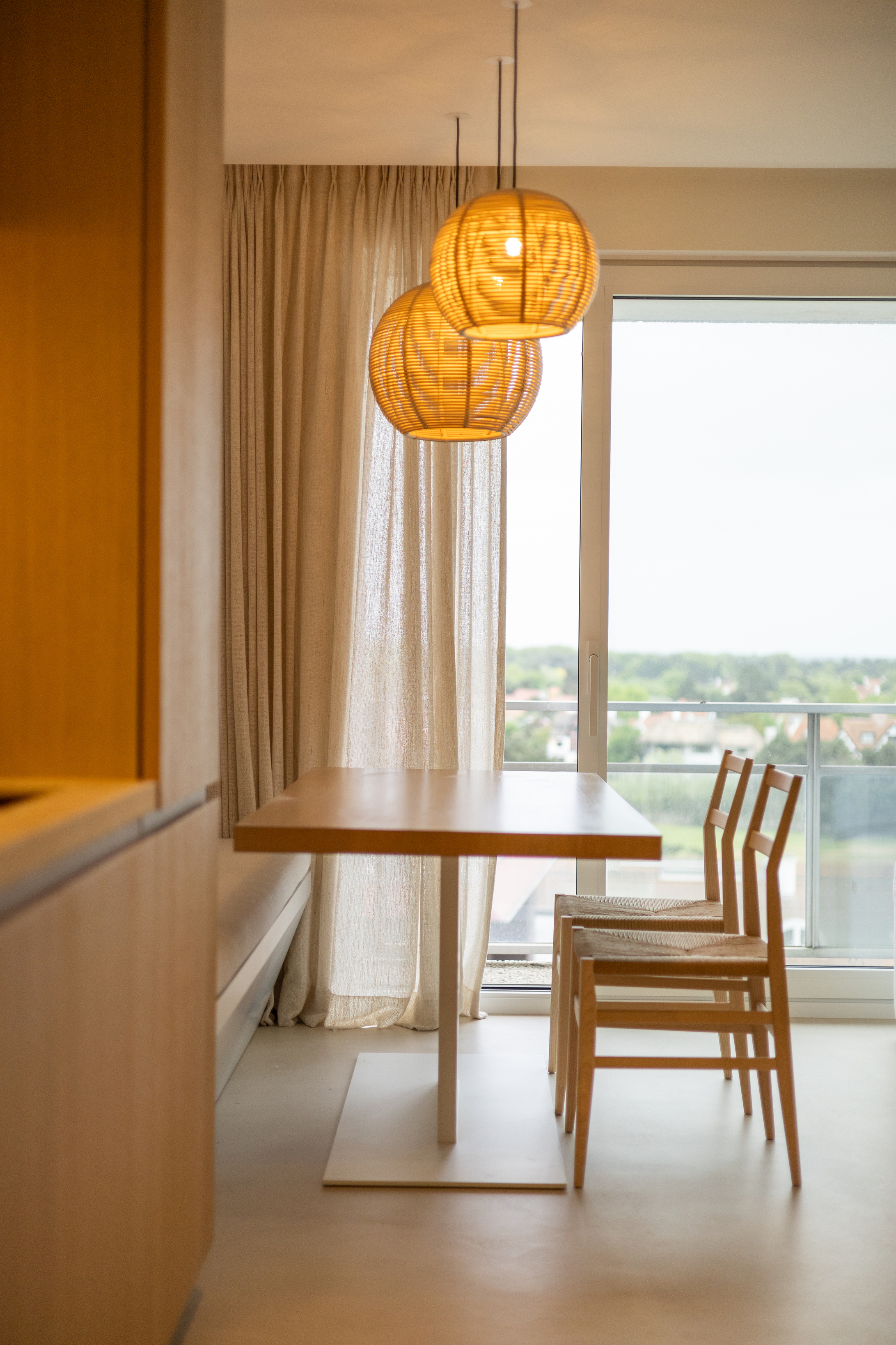 Compleet gerenoveerd appartement te koop in Knokke - foto 3