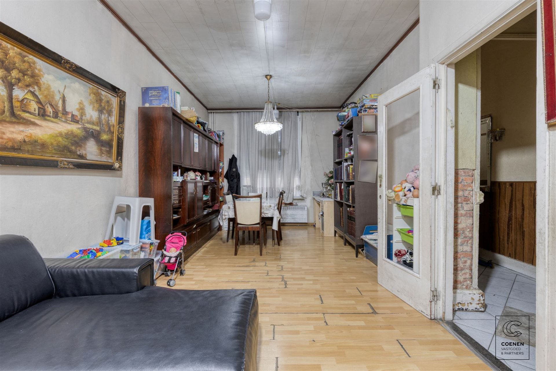 Te renoveren herenwoning met een bew. opp. van 248m²! - foto 5