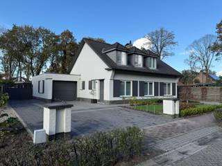 Bent u op zoek naar een karaktervolle, instapklare woning in Merksplas?Deze instapklare en goed onderhouden woning ligt op een rustige locatie nabij...