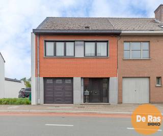 KIJKDAG ZAT. 12/07/25 VAN 10U TOT 12U (OP AFSPRAAK).HAALTERT – Gezinswoning met tuin en garage!Op zoek naar een centraal gelegen woning met ruimte,...