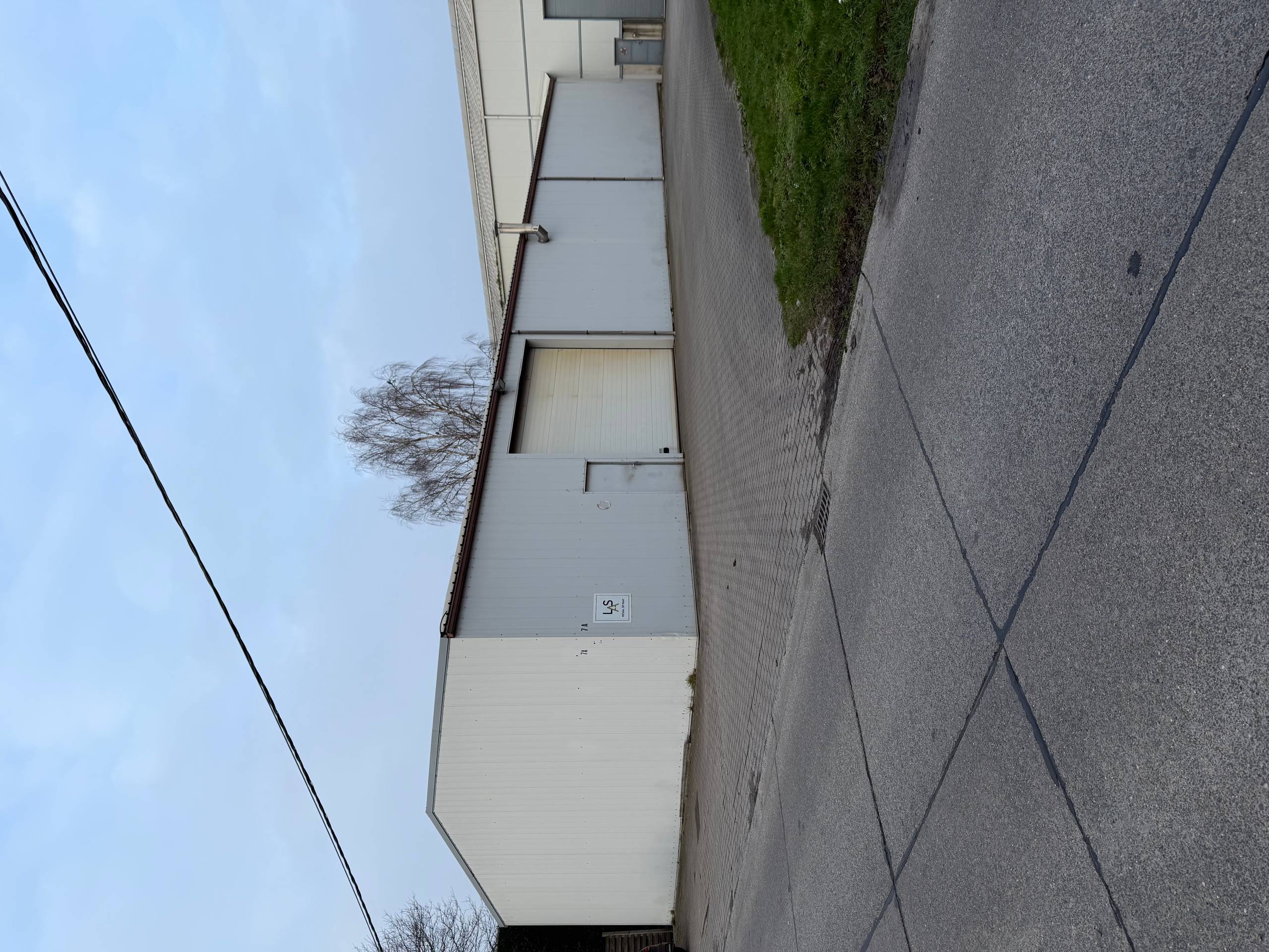 Ruime loods in industriepark te Zwevezele! - foto 4