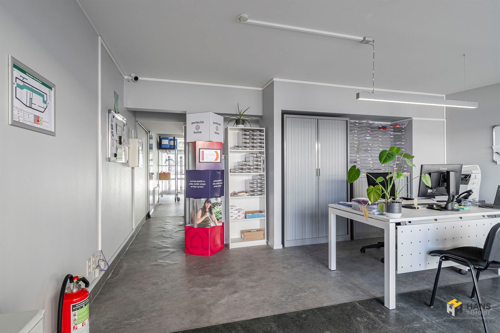 Rendabel handelsgelijkvloers (§èm²) op topligging in Schelle. - foto 4