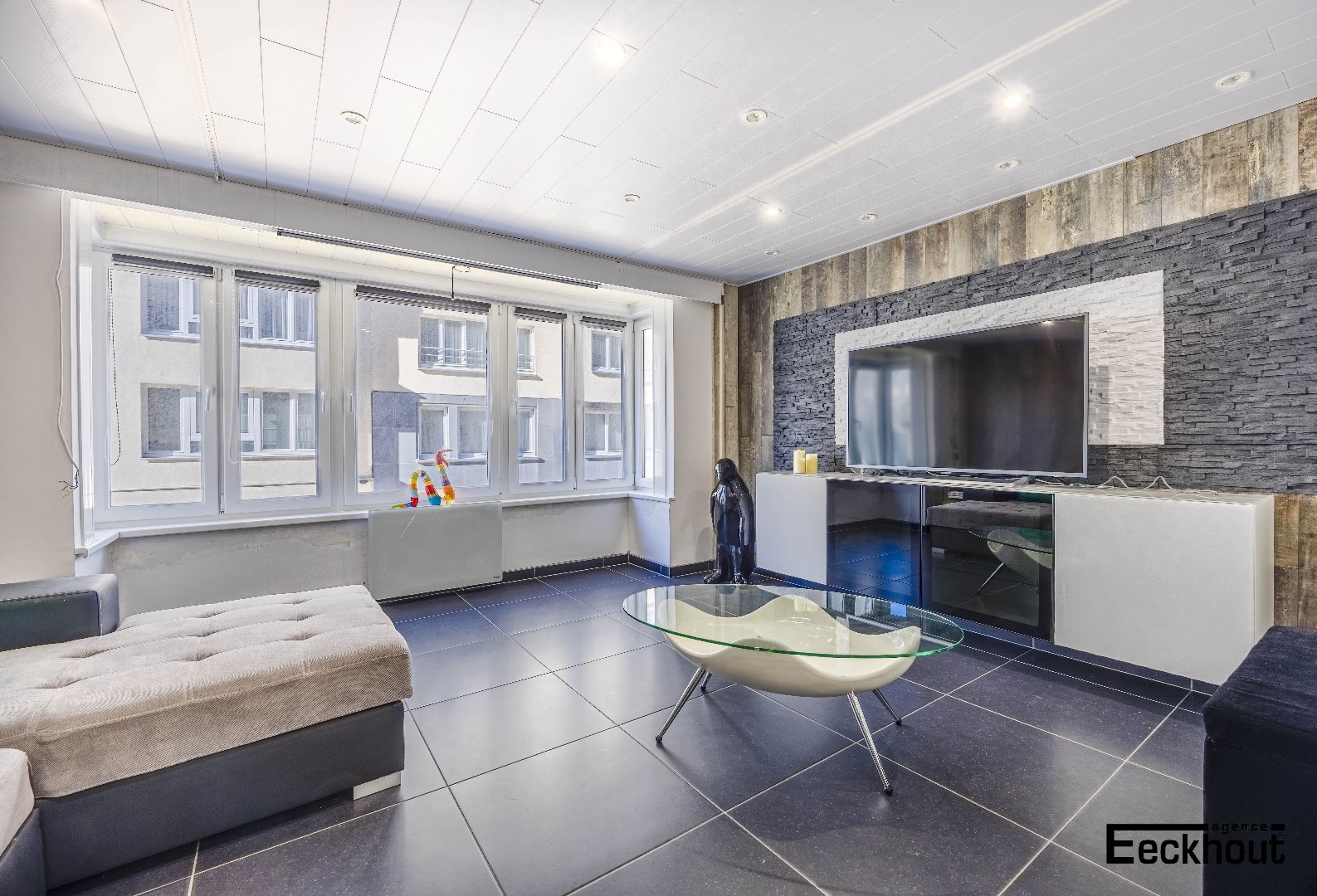 Instapklaar appartement op enkele passen van het strand! - foto 4