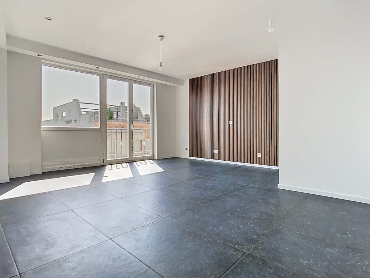 Appartement rénové d'une chambre à vendre à Anvers - photo 1