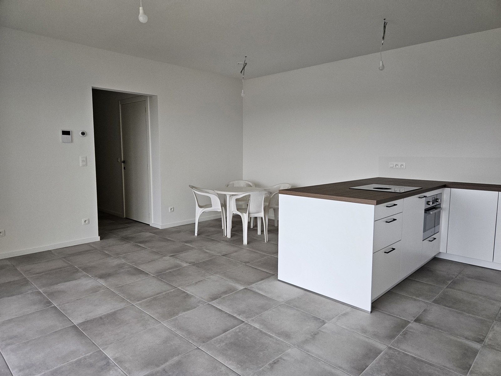 Recent appartement met 2 slaapkamers en terras - foto 4